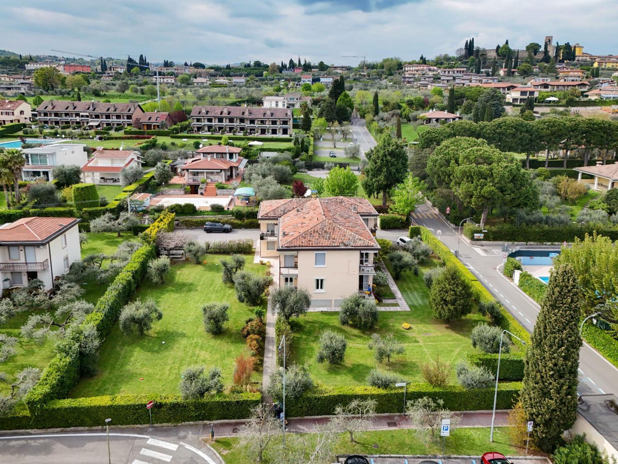 Appartamento Martina Moniga del Garda 外观 照片